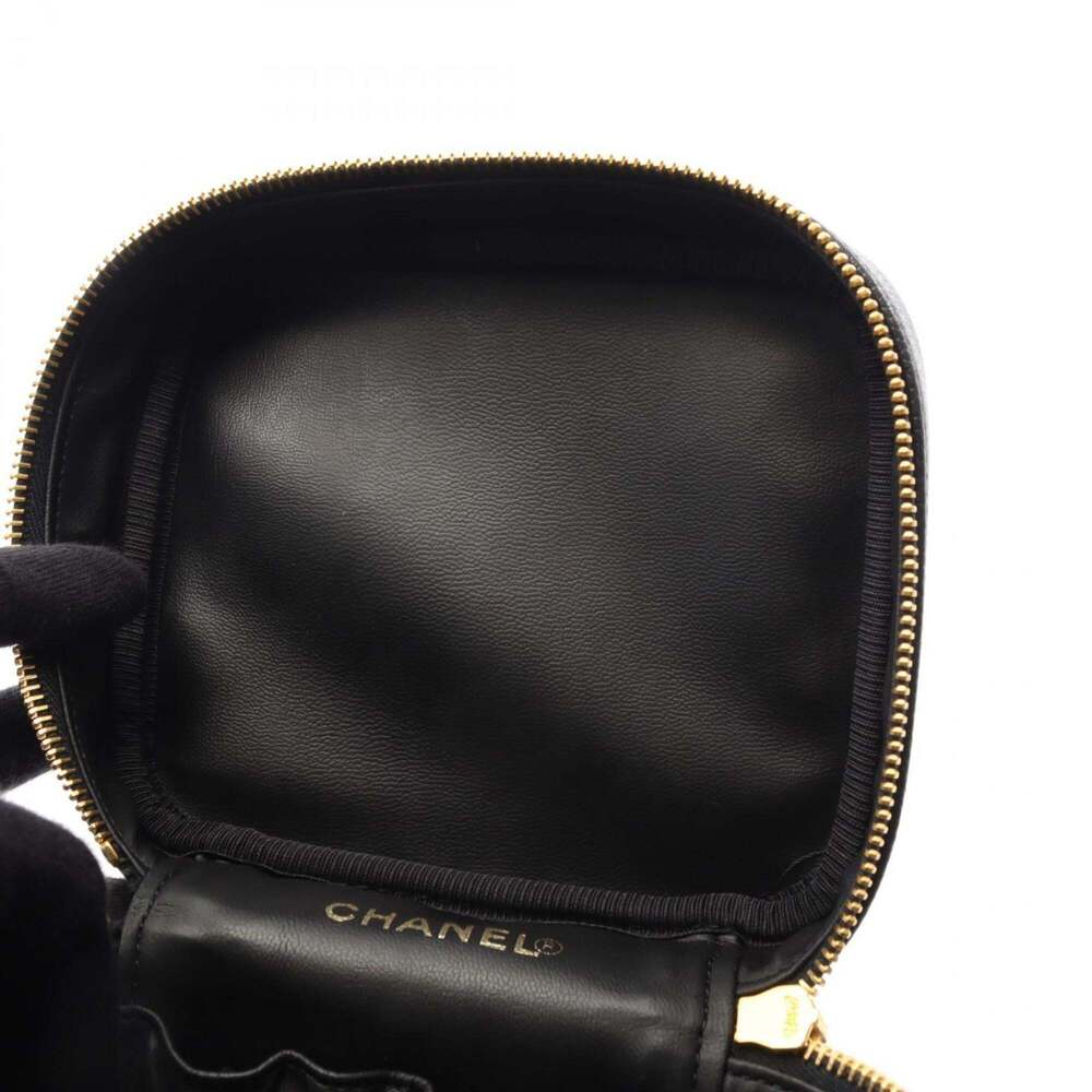 CHANEL Black Leather Logo Vanity Bag - Picture 7 of 10
